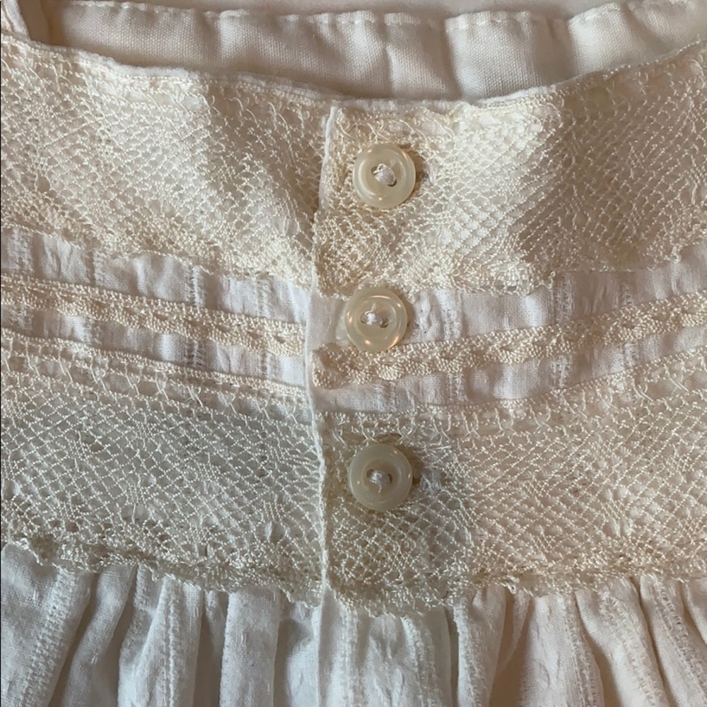 Spanish Flower Girl Dress w/lace - Picture 8 of 9